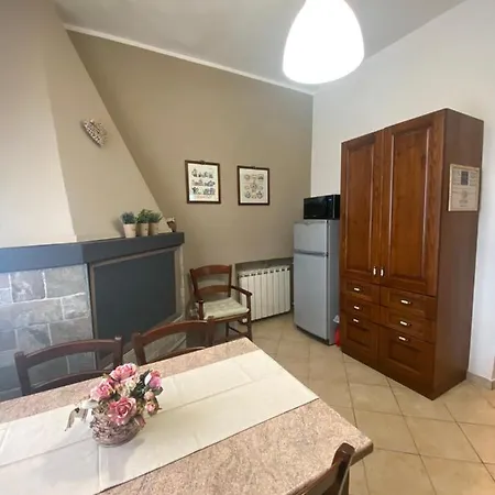 Casato Clavelli 1 * Collestatte